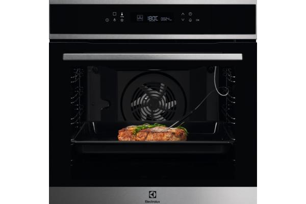 Vgradna pečica Electrolux EOE7P31X