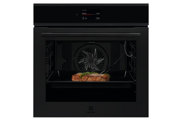 Vgradna pečica Electrolux EOE9P3XT
