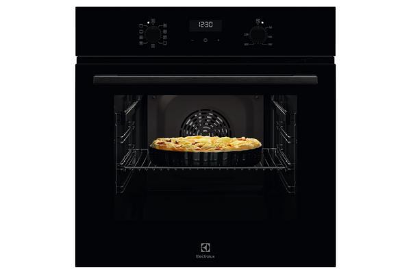 Vgradna pečica Electrolux KODEF70BZ
