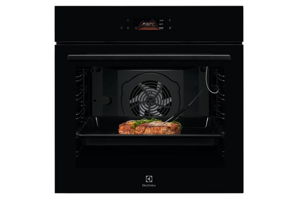 Vgradna pečica Electrolux LOD8P39Z