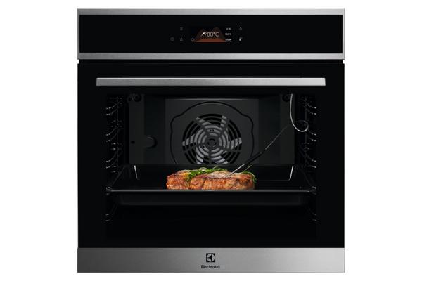 Vgradna pečica Electrolux LOE8P39X