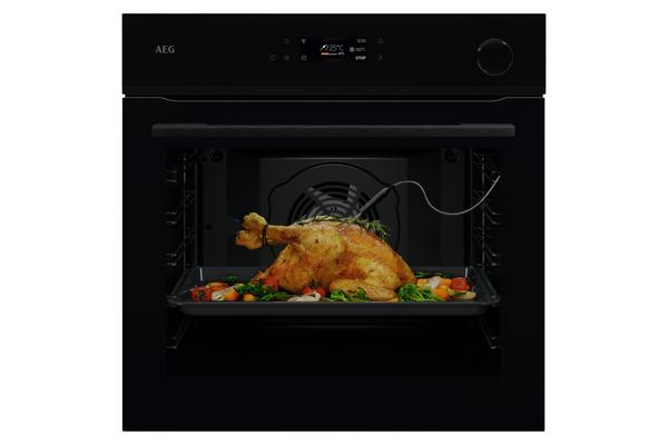 Vgradna pečica AEG NBR7P631SB
