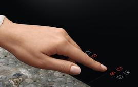 Indukcijska plošča Electrolux LIB60420CK - PAMETEN NAKUP