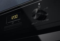 Vgradna pečica Electrolux EOF3H50BK