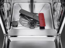 Vgradni pomivalni stroj AEG FSE73727P - PAMETEN NAKUP