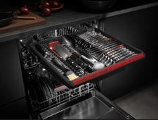 Vgradni pomivalni stroj AEG FSE73727P - PAMETEN NAKUP